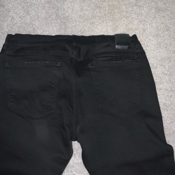 A Ma Maniere - Picture 3 of 3